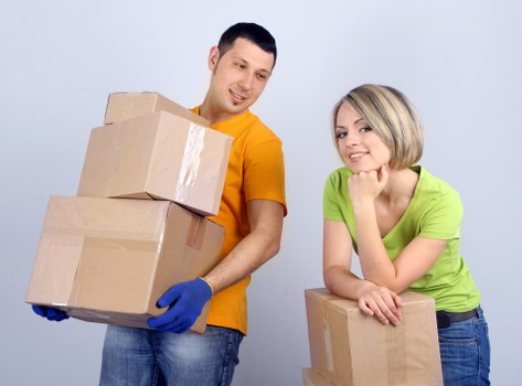 Student removals team helping with boxes and furniture in Kentish Town