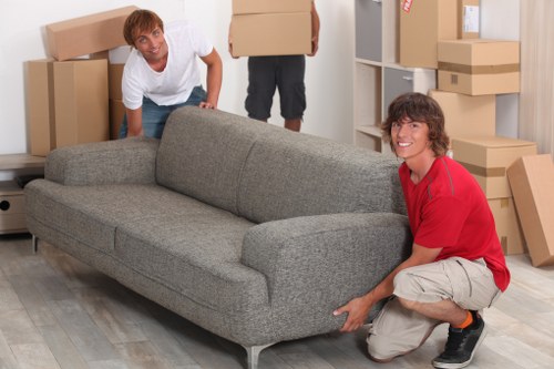 Storage and packing support for Kentishtown removals