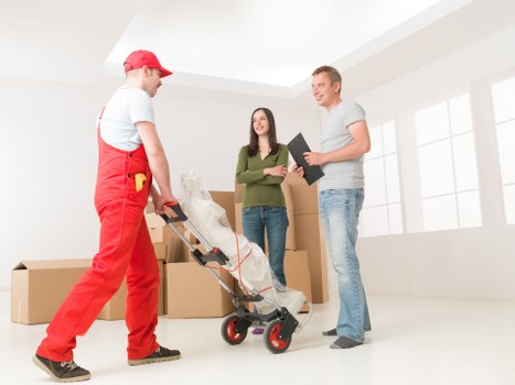 Helping with house move using a van in Kentishtown